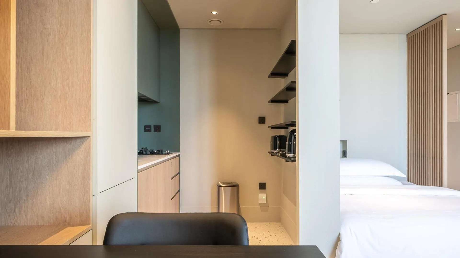 Alh Vacay City View Studio In Upside Living Dubai 0*,
