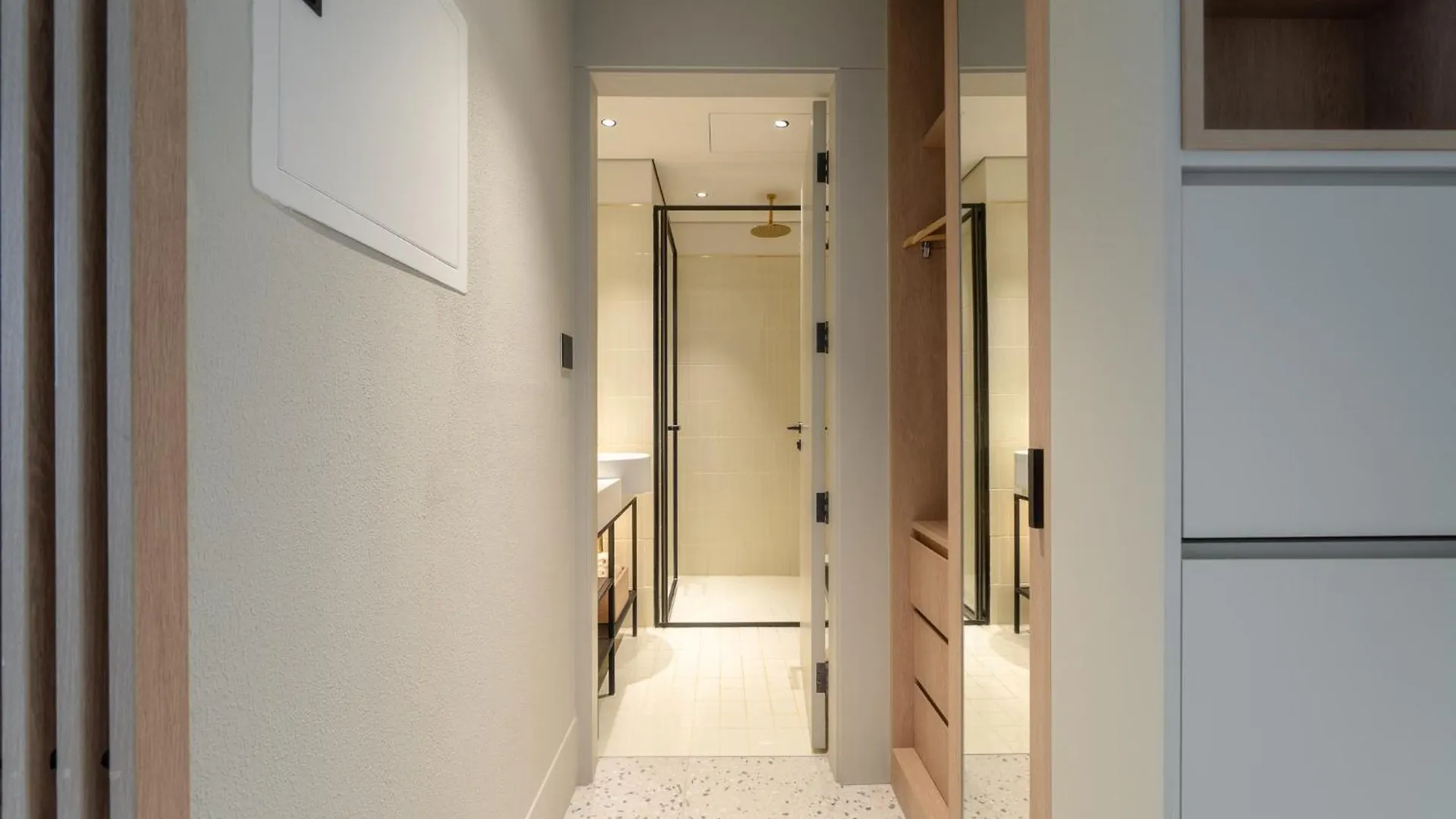 Apartment Alh Vacay City View Studio In Upside Living Dubai